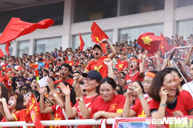 Những khoảnh khắc chứng minh Olympic Việt Nam vô địch trong lòng hàng triệu người hâm mộ - Ảnh 7.