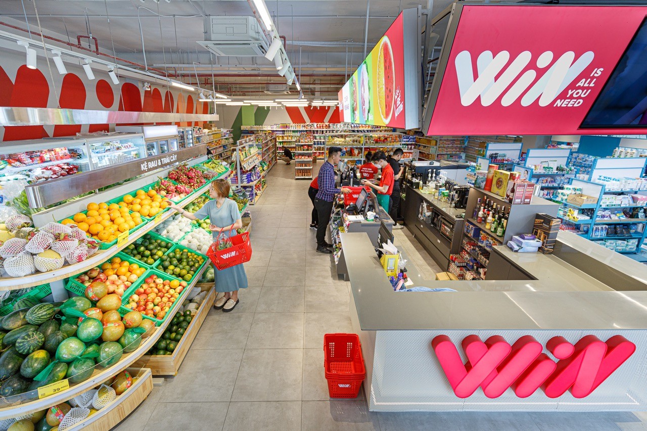 winmart-phuc-vu-hon-300-san-pham-gia-sieu-re-giam-toi-50-cho-nguoi-tieu-dung-cac-tinh-thanh-mien-nam-1723706741.jpeg