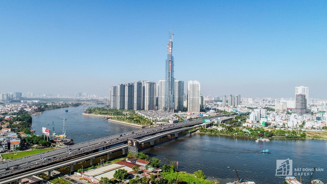 Cận cảnh công trường thi công đỉnh tòa nhà cao nhất Việt Nam, dự kiến khai trương vào quý 4 - Ảnh 5.