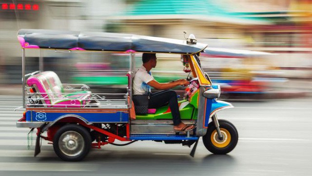 Tự truyện Vua rong biển Thái Lan: Thiếu niên 18 tuổi bỏ học đi bán hạt dẻ và bài học về đồng tiền dễ, đồng tiền khó - Ảnh 2.