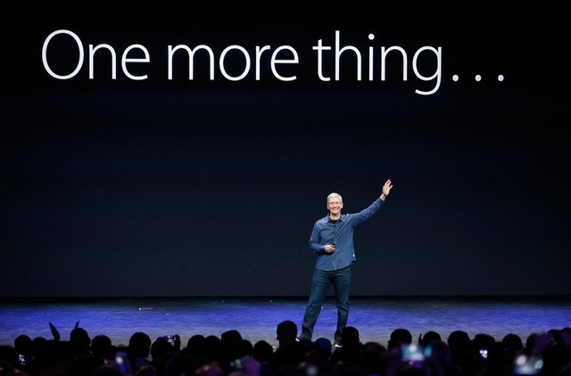 Tim Cook: Từ dấu hỏi khi thay thế Steve Jobs đến người đưa Apple đạt kỷ lục lịch sử - Ảnh 8.