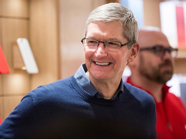 CEO Tim Cook làm gì mỗi ngày để có thể điều hành công ty 1.000 tỷ USD đầu tiên trên thế giới? - Ảnh 1.