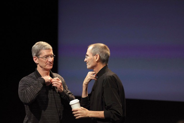 Tiết lộ cuộc đời vị thuyền trưởng Apple: Từng suýt hiến gan cho Steve Jobs, sự nghiệp đi đâu cũng làm chức to - Ảnh 11.