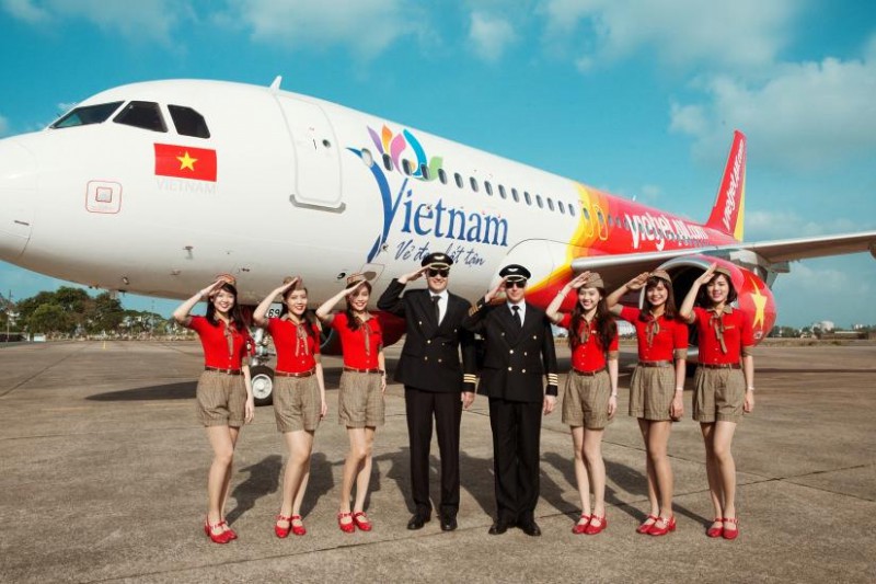 delay 10.000 chuyen bay, vietjet cua ty phu nguyen thi phuong thao van sut giam 50% loi nhuan? hinh anh 2