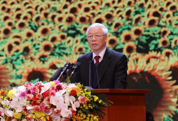Tổng bí thư, Chủ tịch nước Nguyễn Phú Trọng đọc diễn văn tại lễ kỷ niệm 90 năm ngày thành lập Đảng, sáng 3-2 - Ảnh: VIỆT DŨNG