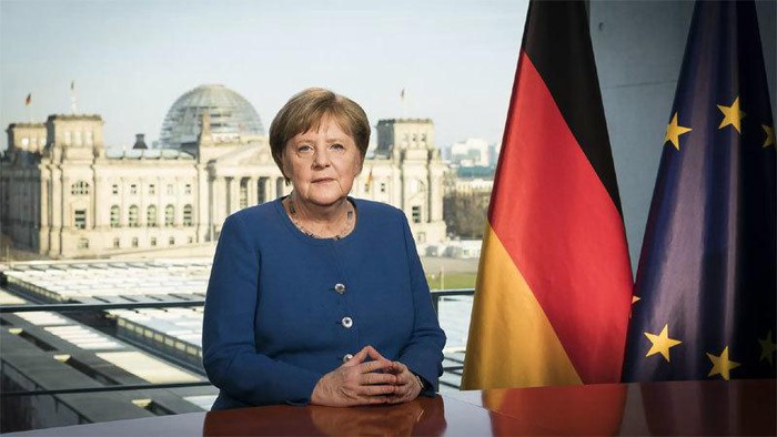 Thủ tướng Đức lên truyền hình phát biểu với người dân cả nước.