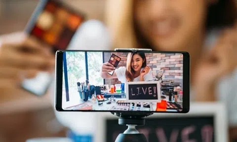 Đề xuất mới nhất: Livestream kiếm tiền trên YouTube, Facebook phải thông báo với Bộ TT&TT