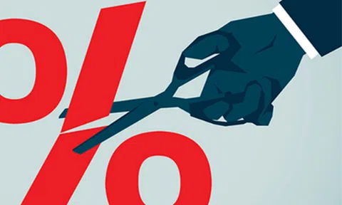 Giảm lãi suất 1% ảnh hưởng thế nào tới lợi nhuận ngân hàng?