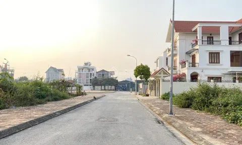 Quyết định ở trọ, dành tiền mua đất thay vì “an cư” sớm trong căn hộ chung cư, nhiều cặp vợ chồng “đổi đời”