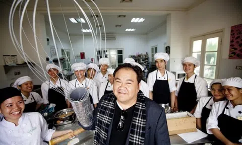 Doanh nhân gốc Việt Nam nhận Giải thưởng Công dân toàn cầu Waislitz