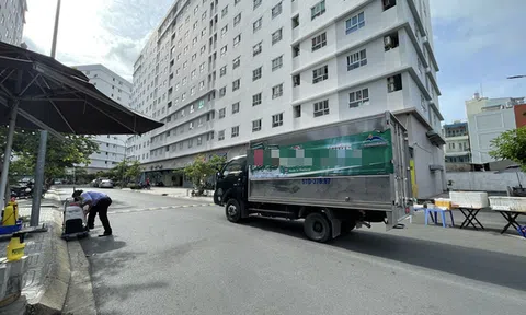 HỎI - ĐÁP về dịch COVID-19: Virus có lây lan qua hệ thống thông gió chung cư không?