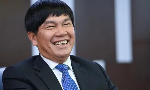 Con trai ông Trần Đình Long tiếp tục đăng ký mua 5 triệu cổ phiếu Hòa Phát