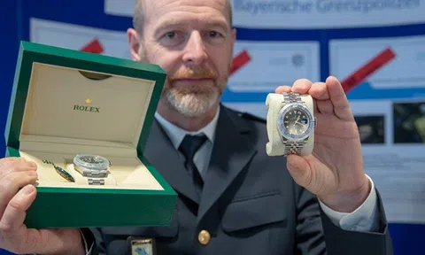Vì sao Rolex mặc định là đồng hồ xa xỉ và rất khó để mua?