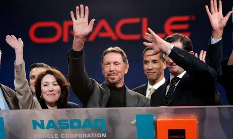 Con đường xây dựng khối tài sản 117 tỷ USD của tỷ phú từng ‘tuyên chiến’ với Bill Gates