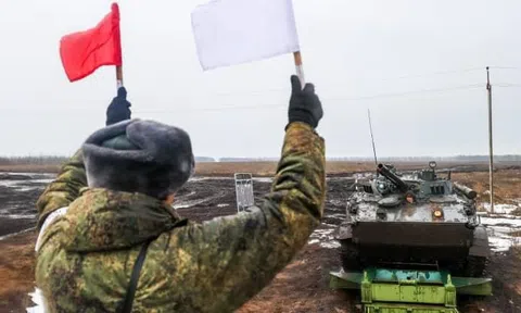 Mỹ và loạt nước đồng minh chặn Nga tiếp cận hệ thống thanh toán toàn cầu SWIFT