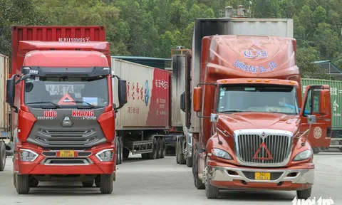 Thí điểm giao nhận hàng hóa 'không tiếp xúc' qua Trung Quốc