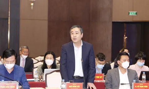 Nhà đầu tư gọi cho bí thư tỉnh ủy 'Để tôi về đấu giá, nâng giá đất tỉnh anh lên'