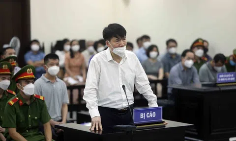 Xét xử vụ buôn bán thuốc giả:  Nguyên Thứ trưởng Bộ Y tế Trương Quốc Cường thiếu trách nhiệm, cho nhập 148 tỷ đồng thuốc giả