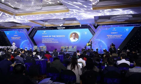 VinFuture 2023: Giáo sư Singapore kể về hành trình trở thành “thung lũng bán dẫn” của đảo quốc Sư tử