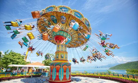 Khách hàng đổ xô tìm căn hộ tại Vinhomes Grand Park trước ngày công viên chủ đề VinWonders chính thức khai trương