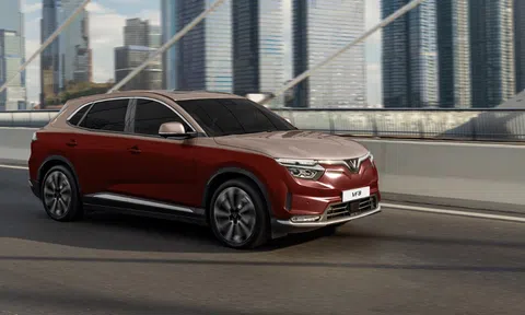 Khách hàng mạnh tay chốt đơn VF 8 Lux để hưởng trọn bộ ưu đãi chưa có tiền lệ