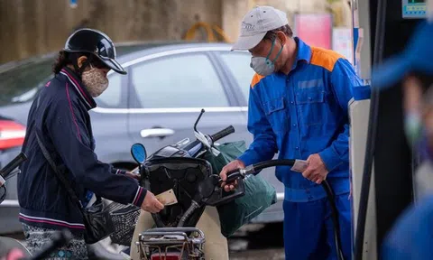 Nhà máy lọc dầu lớn nhất Việt Nam dự kiến dừng hoạt động vì thiếu tiền