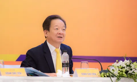 Ông Đỗ Quang Hiển tiếp tục làm Chủ tịch SHB