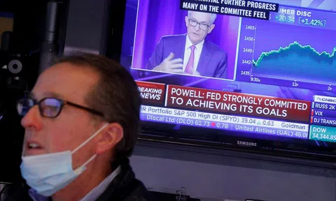 Vì sao các nhà đầu tư triệu phú thích mua đáy hơn cắt lỗ?