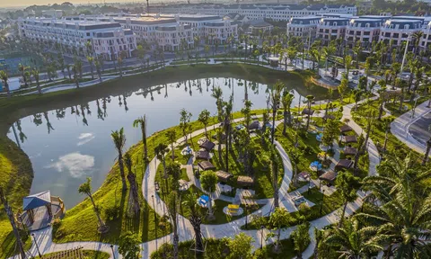 Chuyển khẩu về Vincom Shophouse Royal Park tận hưởng tiện ích nghỉ dưỡng 5 sao