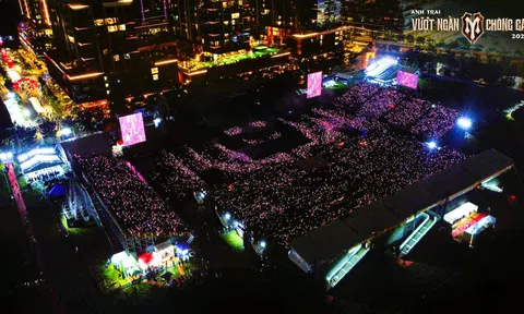 Xây dựng văn hóa thần tượng nhìn từ những concert Việt đình đám