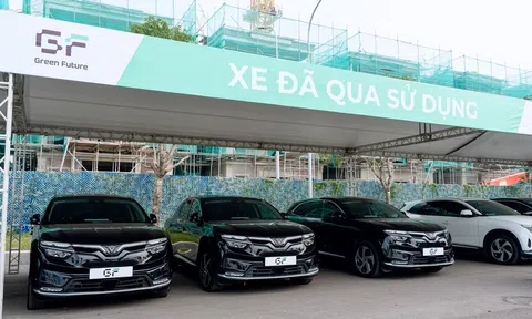 Vì sao VinFast VF 8 “lướt chuẩn GF” được dân sành xe khen “ngon xịn mịn”?