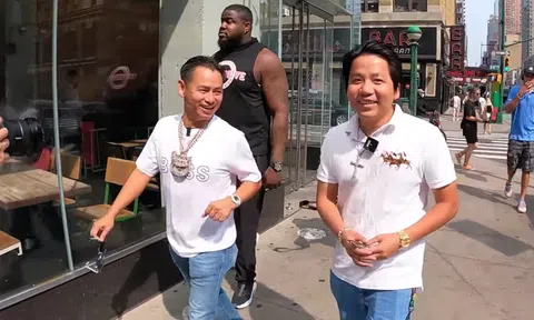 Khoa Pug tiết lộ giao dịch 10 tỷ khi hội ngộ tỷ phú kim cương Johnny Đặng ở New York cùng vệ sĩ riêng