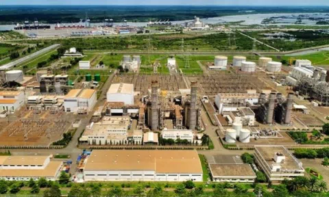Nhà đầu tư nào muốn làm trung tâm điện lực LNG Long Sơn 3,7 tỷ USD?