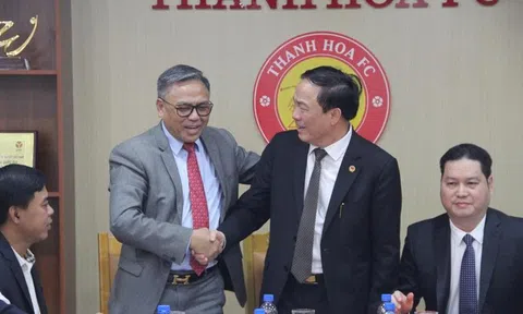 Sự tương đồng và tương phản kỳ lạ của hai ông bầu nổi tiếng xứ Thanh