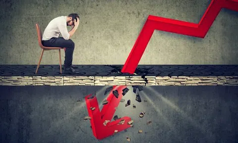 Mua bán cổ phiếu vì tin lãnh đạo doanh nghiệp và cái kết... đắng