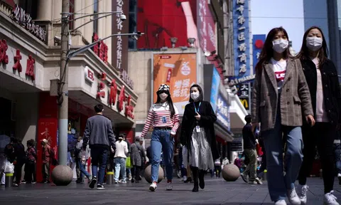 Thách thức cho kinh tế Trung Quốc 2022 là khiến người dân tiêu tiền