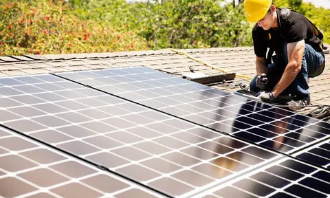 LG bỏ mảng kinh doanh pin mặt trời trước sức ép từ các đối thủ Trung Quốc