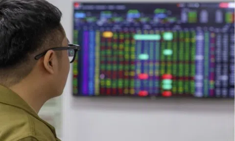 Dòng tiền sẽ sớm dịch chuyển từ cổ phiếu vốn hóa vừa và nhỏ sang cổ phiếu vốn hóa lớn?