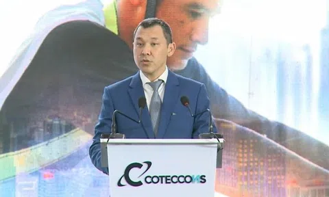 Coteccons tuột dốc: Ai sẽ tạo áp lực cho ông Bolat Duisenov?