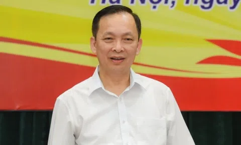 Phó thống đốc: NHNN chưa bao giờ 'siết tín dụng bất động sản'