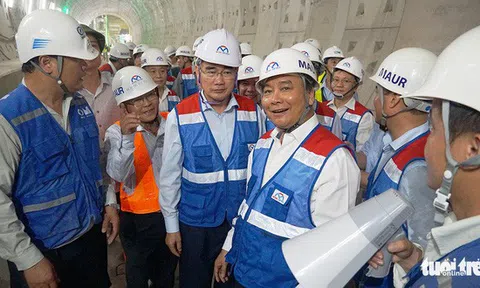 Thủ tướng: Phải hoàn thành dự án metro số 1 cuối năm 2020