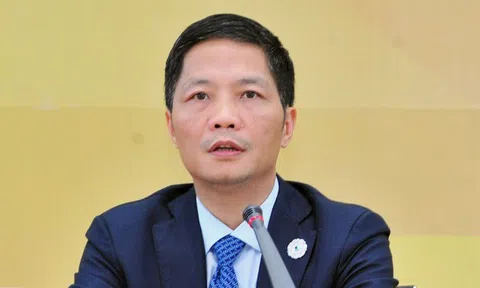 Vụ xe biển xanh:  "Trách nhiệm đều thuộc Bộ Công Thương"