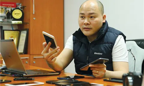 Nguyễn Tử Quảng: Chàng "Đông-ki-sốt" của thế kỷ 21?