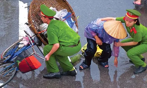 Tử tế à, tử tế ơi, hãy quay lại với người Việt!