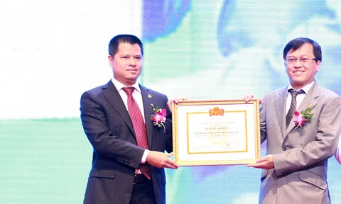 ‘Ông chủ’ VPBank Ngô Chí Dũng: Đại gia xuất thân từ ‘mỳ tôm’