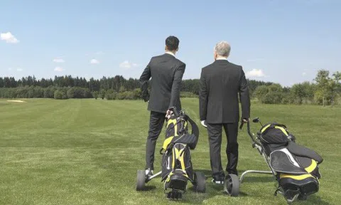 Những thương vụ bạc tỷ được thảo luận và quyết định trên sân golf như thế nào?