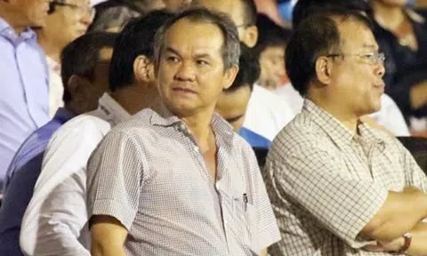 Tuyên bố không cần bằng cấp , bầu Đức tuyển dụng như nào?