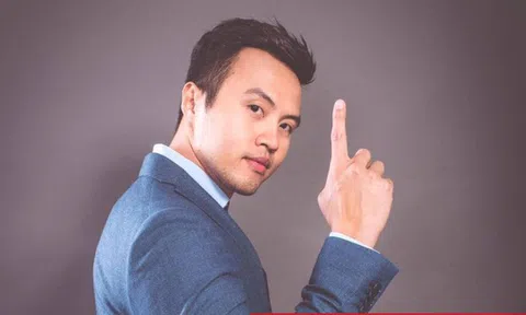 Hé lộ bất ngờ: Sau bán hoa, Shark Khoa tính đi làm… nail!