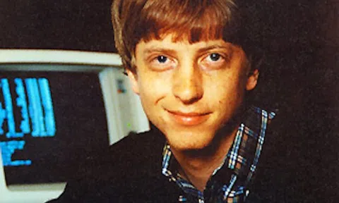 Tuổi thơ láu cá của Bill Gates: Dùng phần mềm tự viết để xếp toàn bộ hot girl trong trường vào học cùng mình!