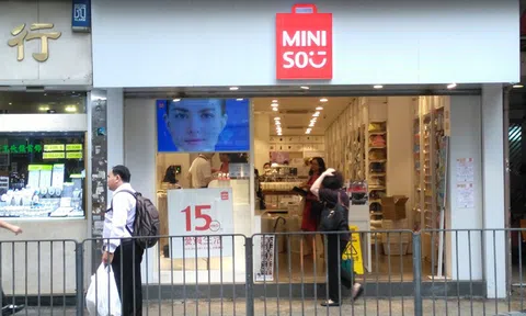 Chiêu thức kinh doanh giúp các nhãn hàng Tàu 'đội lốt' Nhật, Hàn như Miniso, Mumuso bỏ túi doanh thu hàng tỷ USD mỗi năm